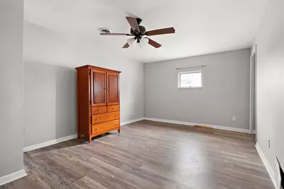 8120 Kennedy Avenue, Highland, IN 46322 - Photo 6