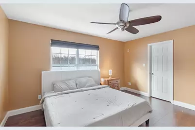 11828 Broadway, Crown Point, IN 46307 - Photo 12