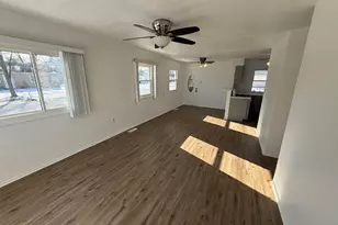 400 N Virginia St, Hobart, IN 46342 - Photo 4