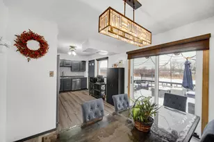 2812 W 60th Dr, Merrillville, IN 46410 - Photo 14