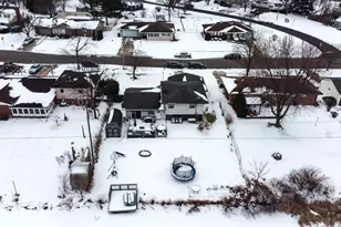 2812 W 60th Dr, Merrillville, IN 46410 - Photo 30