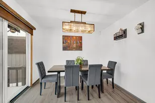 2812 W 60th Dr, Merrillville, IN 46410 - Photo 12