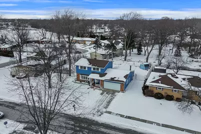 7748 Delaware Place, Merrillville, IN 46410 - Photo 32