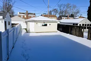 301 Belden Pl, Munster, IN 46321 - Photo 30