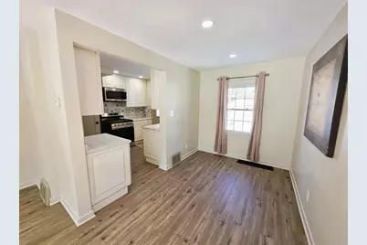 301 Belden Place, Munster, IN 46321 - Photo 8