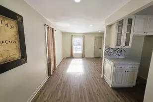 301 Belden Pl, Munster, IN 46321 - Photo 6