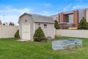 8407 Heron Lake Rd, Saint John, IN 46373 - Photo 22