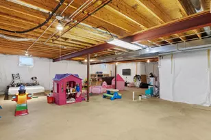 8407 Heron Lake Rd, Saint John, IN 46373 - Photo 18