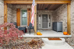 8407 Heron Lake Rd, Saint John, IN 46373 - Photo 4