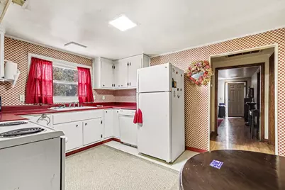 408 E 14th Street, La Porte, IN 46350 - Photo 6