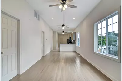 246 142nd Street, Hammond, IN 46327 - Photo 8