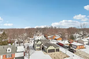 2235 Coldspring Rd, Crown Point, IN 46307 - Photo 40