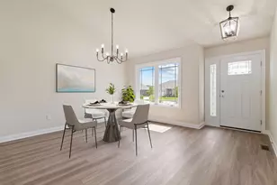 10691 Walnut Dr, Saint John, IN 46373 - Photo 4