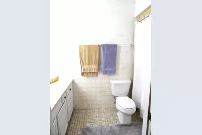 79 Maple Court, Hebron, IN 46341 - Photo 10