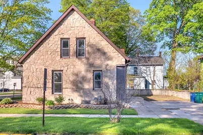 1112 Jefferson Avenue, La Porte, IN 46350 - Photo 6