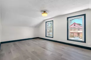 1112 Jefferson Ave, La Porte, IN 46350 - Photo 16