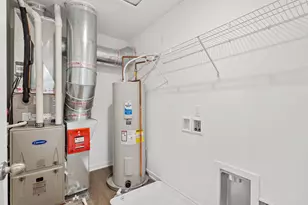 577 Cressmoor Blvd, Hobart, IN 46342 - Photo 18