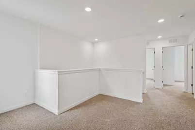 581 Cressmoor Boulevard, Hobart, IN 46342 - Photo 16