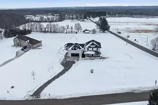 10001 N Beverly Ln, La Porte, IN 46350 - Photo 42