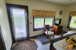 21831 Austin St, Lowell, IN 46356 - Photo 10