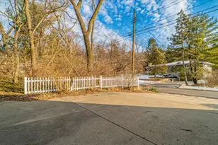 18 Diana Rd, Ogden Dunes, IN 46368 - Photo 32