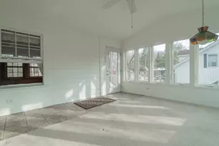 18 Diana Rd, Ogden Dunes, IN 46368 - Photo 6