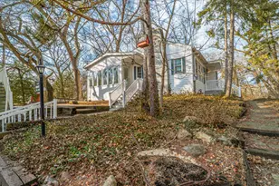 18 Diana Rd, Ogden Dunes, IN 46368 - Photo 2