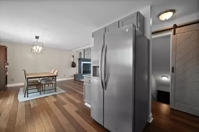 2131 E 9th Place, Hobart, IN 46342 - Photo 10