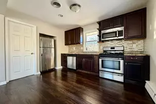 606 N Lindberg St, Griffith, IN 46319 - Photo 6