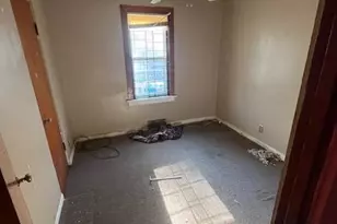 4019 Pennsylvania St, Gary, IN 46409 - Photo 4