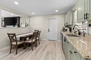 7849 Hanley St, Schererville, IN 46375 - Photo 6