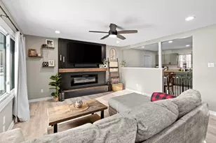 7849 Hanley St, Schererville, IN 46375 - Photo 4