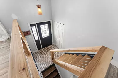 624 N 50 W, Valparaiso, IN 46385 - Photo 2