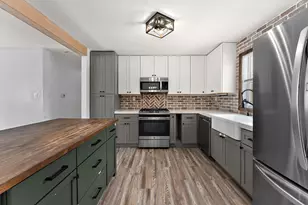 624 N 50 W, Valparaiso, IN 46385 - Photo 6