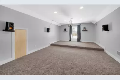 10427 N 600 W, Demotte, IN 46310 - Photo 20