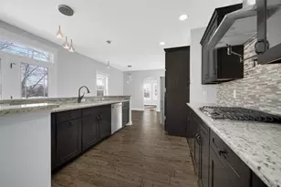 10427 N 600 W, Demotte, IN 46310 - Photo 8