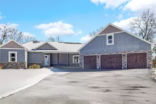 10427 N 600 W, Demotte, IN 46310 - Photo 1