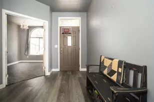 7546 Mary Kay Ct, Crown Point, IN 46307 - Photo 4