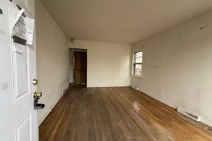 1593 Kenilworth Dr, Calumet City, IL 60409 - Photo 4