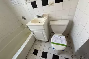 1593 Kenilworth Dr, Calumet City, IL 60409 - Photo 8