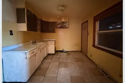 1593 Kenilworth Drive, Calumet City, IL 60409 - Photo 12