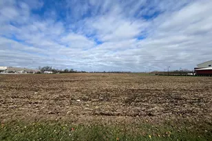 1130 W Clark St, Rensselaer, IN 47978 - Photo 1