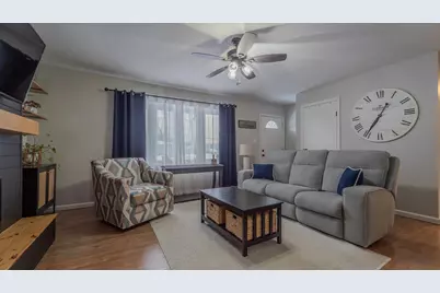 2934 Parker Street, Portage, IN 46368 - Photo 2