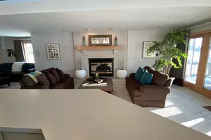 2480 E Lakeshore Dr, Crown Point, IN 46307 - Photo 96