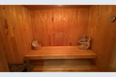 2480 E Lakeshore Drive, Crown Point, IN 46307 - Photo 118