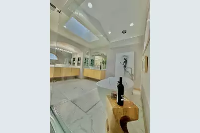 2480 E Lakeshore Drive, Crown Point, IN 46307 - Photo 6