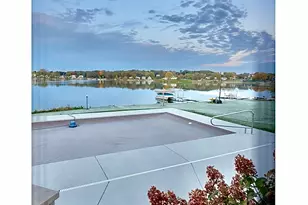 2480 E Lakeshore Dr, Crown Point, IN 46307 - Photo 154