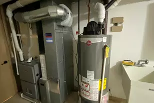 2480 E Lakeshore Dr, Crown Point, IN 46307 - Photo 138