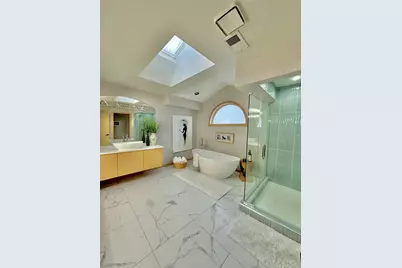 2480 E Lakeshore Drive, Crown Point, IN 46307 - Photo 60