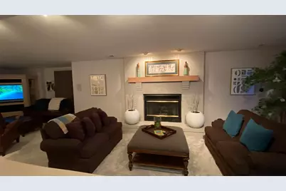 2480 E Lakeshore Drive, Crown Point, IN 46307 - Photo 130